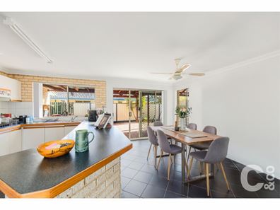 11 Graydon Grove, Leda WA 6170