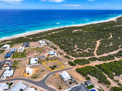 5 Oceanside Boulevard, Dongara WA 6525