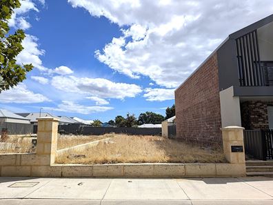 12 Research Avenue, Piara Waters WA 6112