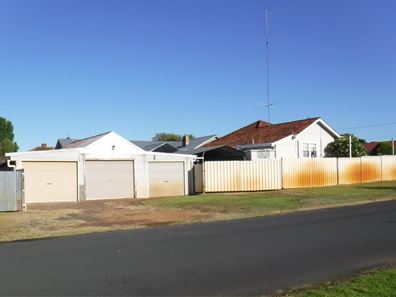109 Mangles Street, South Bunbury WA 6230