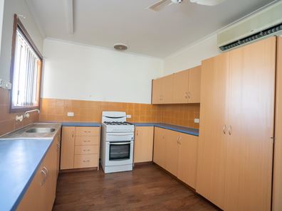 6 Yanderra Crescent, South Hedland WA 6722