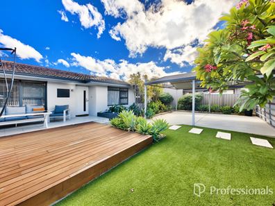 12 Paine Road, Morley WA 6062