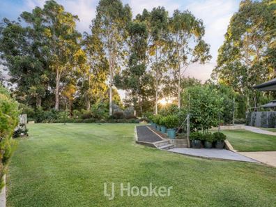 105 Dunsborough Lakes Drive, Dunsborough WA 6281