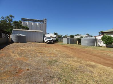 35 & 37 Carter street, Three Springs WA 6519