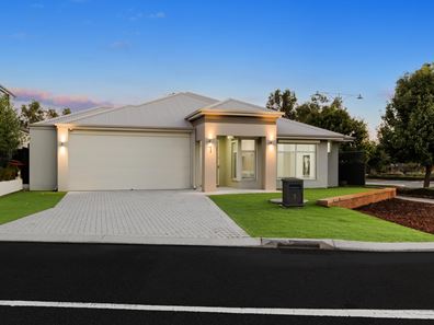1 Renfrew Street, Haynes WA 6112