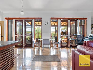 34A Newenden Street, Maddington WA 6109