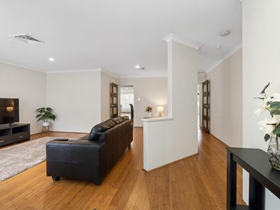 30 Heacham Avenue, Hocking WA 6065
