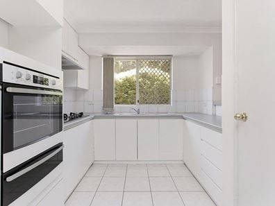 9/221 Albert Street, Osborne Park WA 6017
