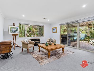 19 Costata Cove, Roleystone WA 6111
