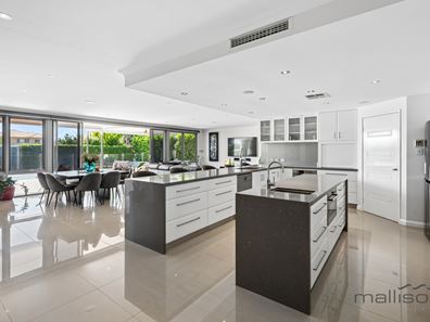 9 Viewcrest Rise, Coogee WA 6166