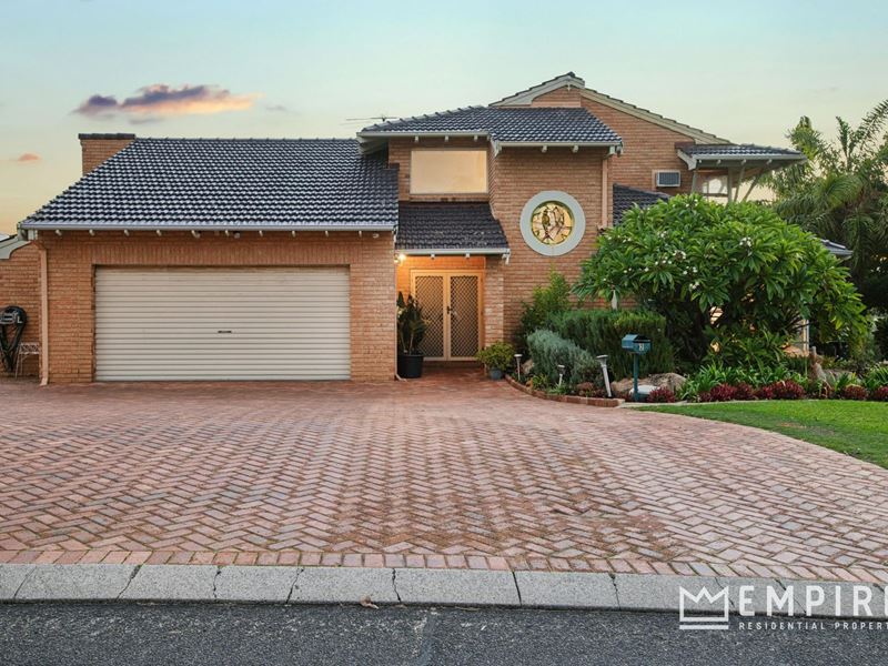 2 Storrs Place, Winthrop WA 6150