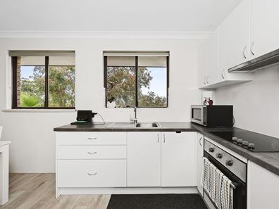 9/6 Deeley Street, Maylands WA 6051