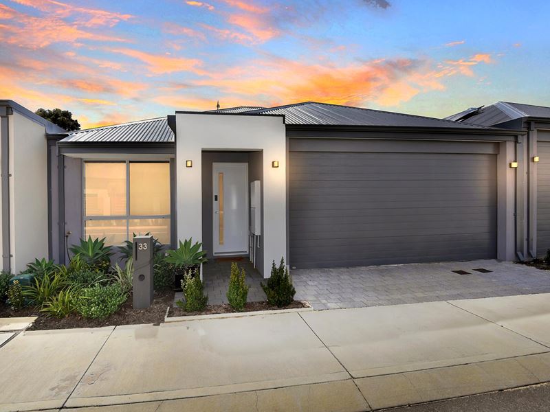 33 Plunkett Turn, Canning Vale WA 6155