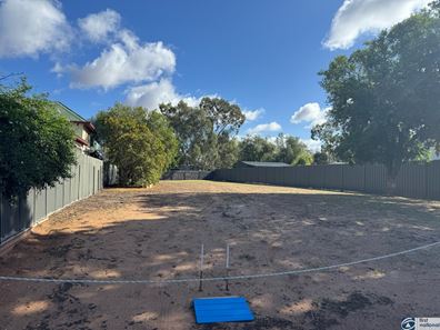 12 Taylor Street, Northam WA 6401