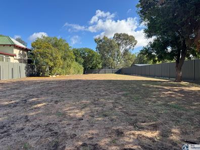 12 Taylor Street, Northam WA 6401