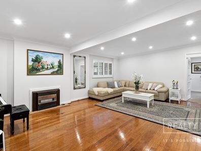 25 Birchwood Avenue, Woodlands WA 6018