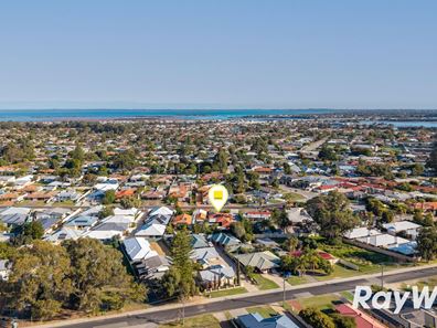 1/6 Cygni Street, Mandurah WA 6210