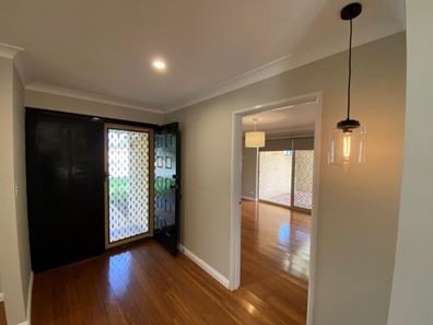 28 Satellite Retreat, Kiara WA 6054