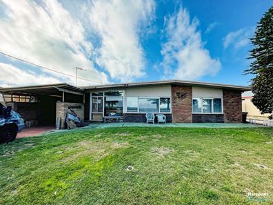 270 Safety Bay Road, Safety Bay WA 6169