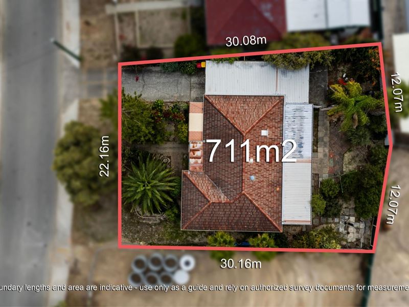 33 Derrington Crescent, Balga WA 6061
