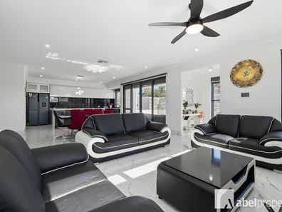 18A Kobelke Street, Dianella WA 6059
