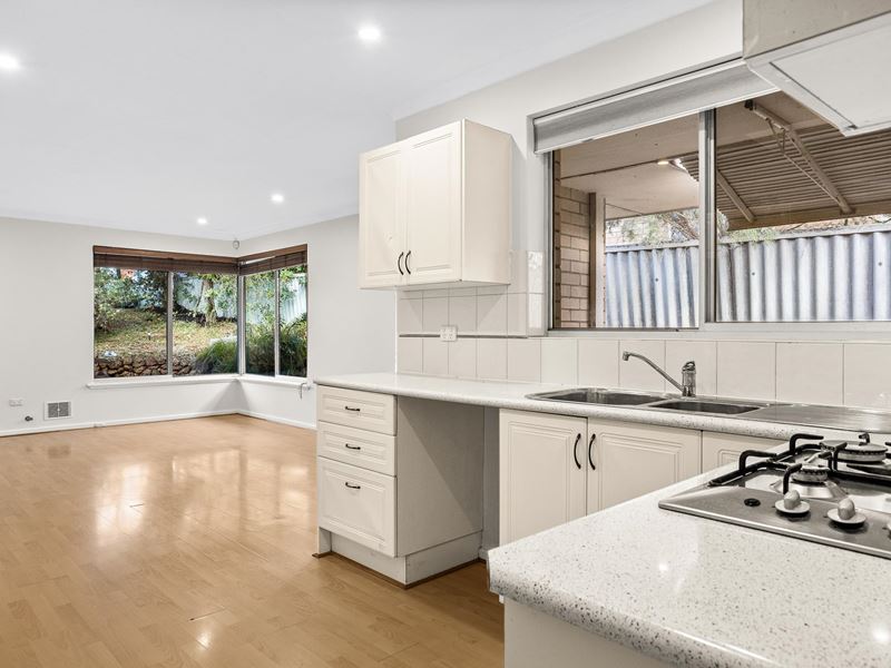 35A Rankin Way, Booragoon WA 6154