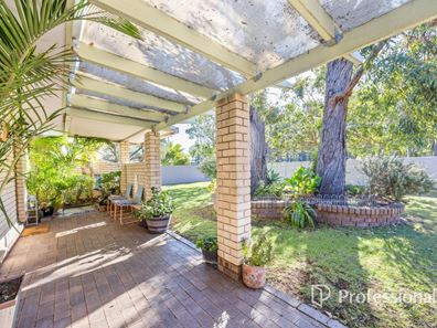 4 Harding Way, Australind WA 6233