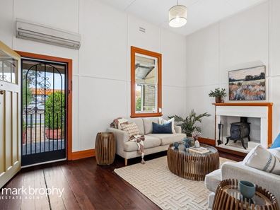120 Lefroy Road, Beaconsfield WA 6162