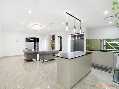 9 Greenfield Crescent, Caversham WA 6055