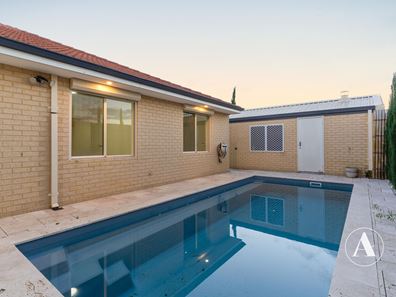 8 Reflections  Road, Southern River WA 6110
