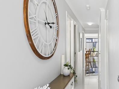 32 Maroog Way, Nollamara WA 6061