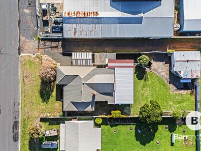 1 Kidson Street, Harvey WA 6220