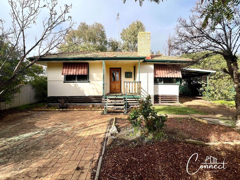 2 Martin Street, Northam