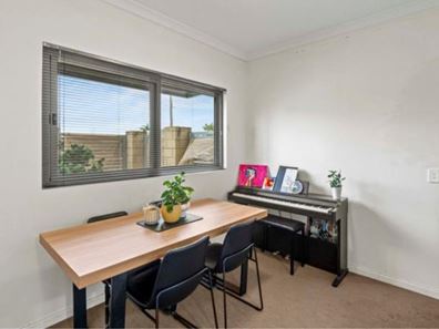 lot 1 27/7 Streatham Street, Beckenham WA 6107