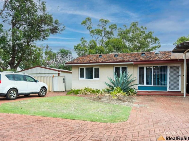 4/67 tendring way, Girrawheen WA 6064
