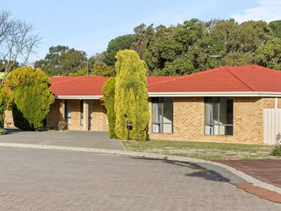 16 Rivergum Place, Morley WA 6062