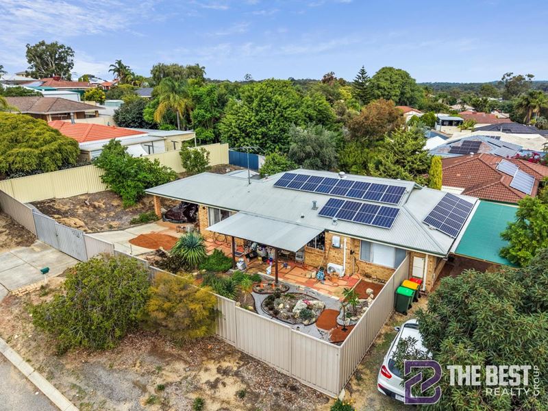 16 Parkway Gardens, Parmelia WA 6167