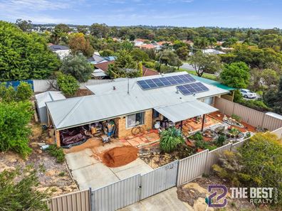 16 Parkway Gardens, Parmelia WA 6167