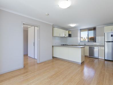 2/2 Lyall Street, South Perth WA 6151