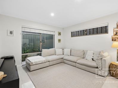 37A Bartlett Crescent, Karrinyup WA 6018