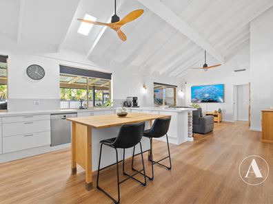 207 De Haer Road, Wandi WA 6167