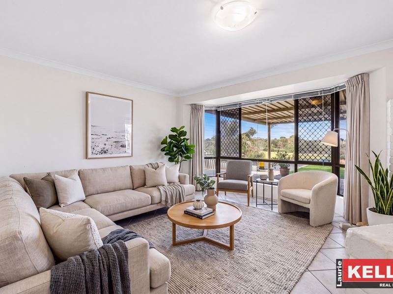 19 Meadowbank Terrace, South Lake WA 6164