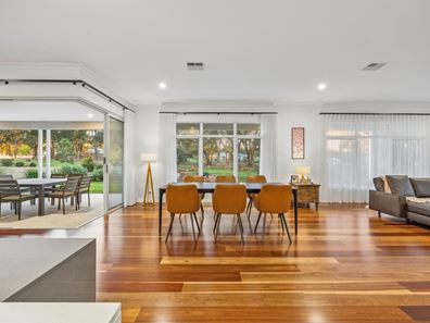 7 Marron Rise, Baskerville WA 6056