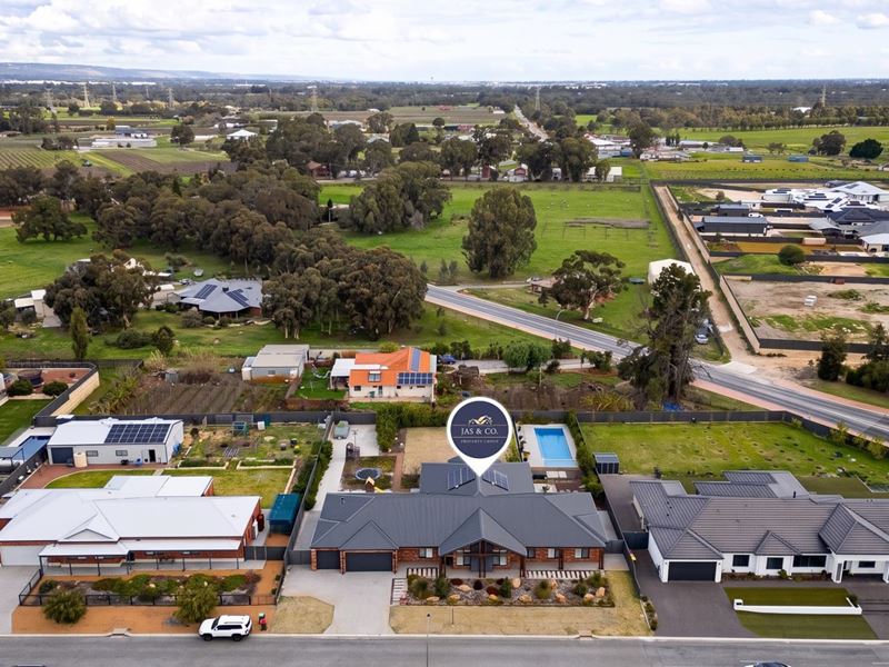 6 Avana Loop, Caversham