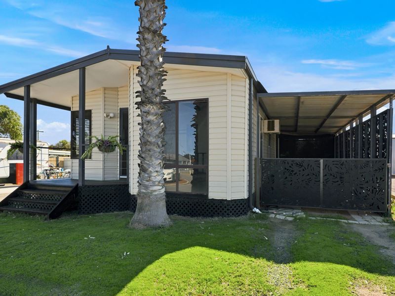 10/4 Bosley Street, Sunset Beach
