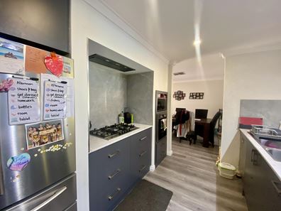 1 Warner Lane, Rockingham WA 6168