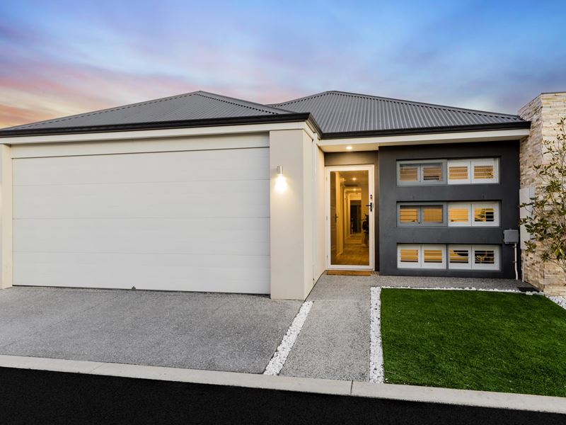 3 Capello Lane, Hammond Park WA 6164