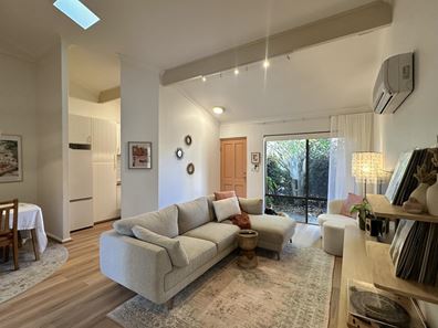 12/53 Holman Street, Alfred Cove WA 6154