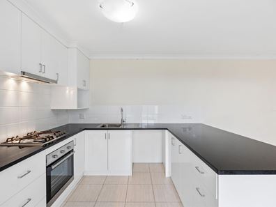 40 Arava Circle, Aveley WA 6069