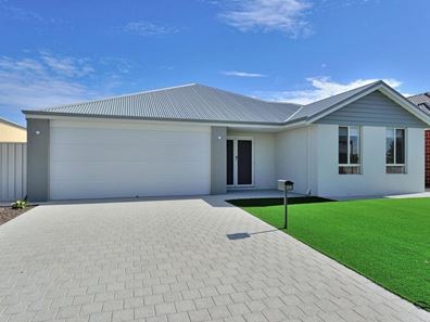 24 Serpens St, Bennett Springs WA 6063